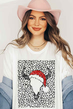 Load image into Gallery viewer, CATTLE CHRISTMAS T-SHIRT PLUS SIZE