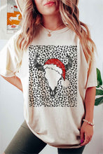 Load image into Gallery viewer, CATTLE CHRISTMAS T-SHIRT PLUS SIZE