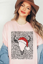 Load image into Gallery viewer, CATTLE CHRISTMAS T-SHIRT PLUS SIZE